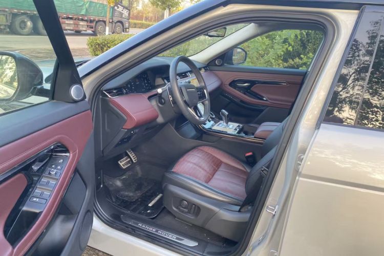 Used Land Rover Range Rover Evoque 2021 Range Rover Velar 249 PS R-Dynamic HSE Luxury Edition