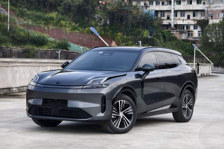 Used Lynk & Co 08 EM-P 2023 245km Ultra-Long Range Halo