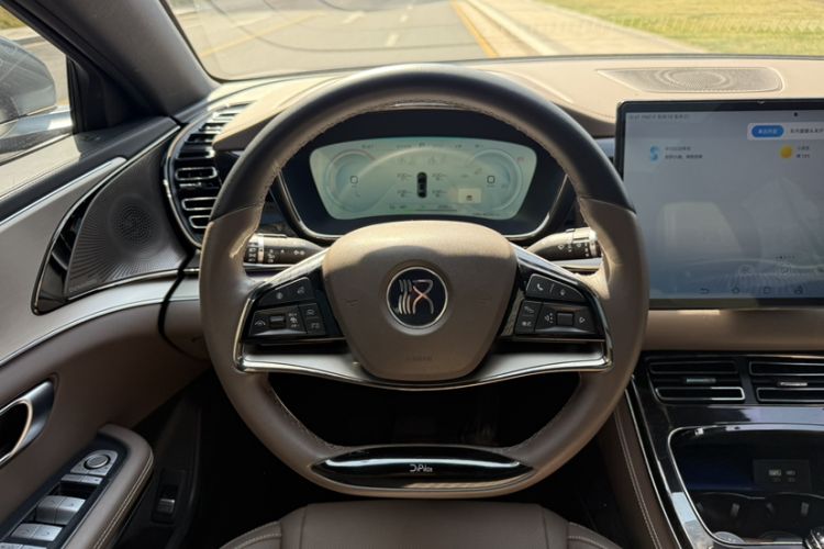 Used BYD Han 2023 EV Champion Edition 605KM Front-Drive Premium Model