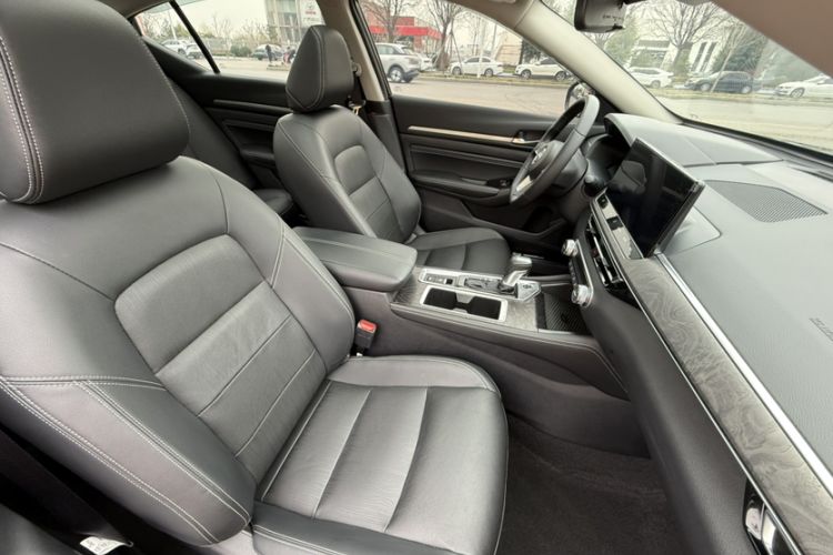 Used Nissan Teana 2022 2.0L XL-TLS Enjoyment Edition Interior 11