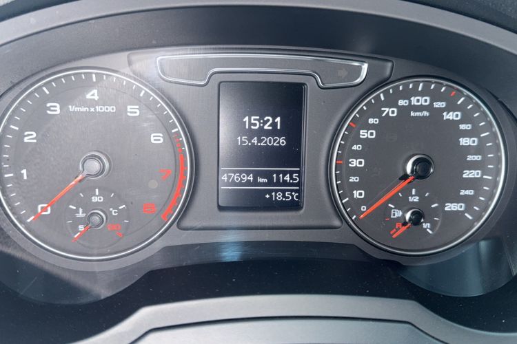 Used Audi Q3 2018 35 TFSI Fashion Edition Collector's Model Odometer Close Up