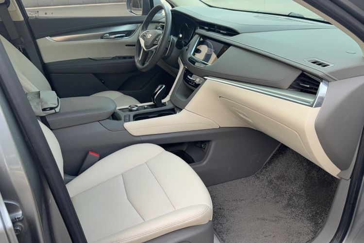 Used Cadillac XT5 2022 2.0T Four-Wheel Drive Luxury Version (Hummingbird Edition)
