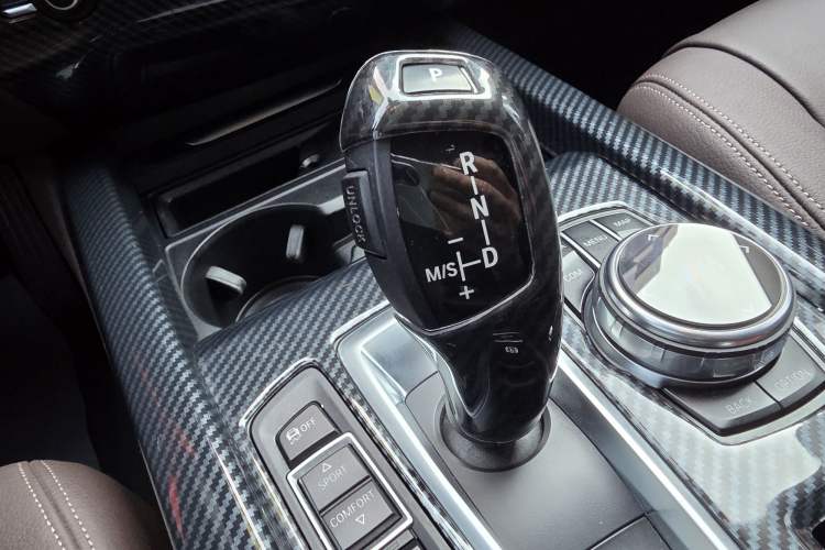 Used BMW X5 2017 xDrive28i
