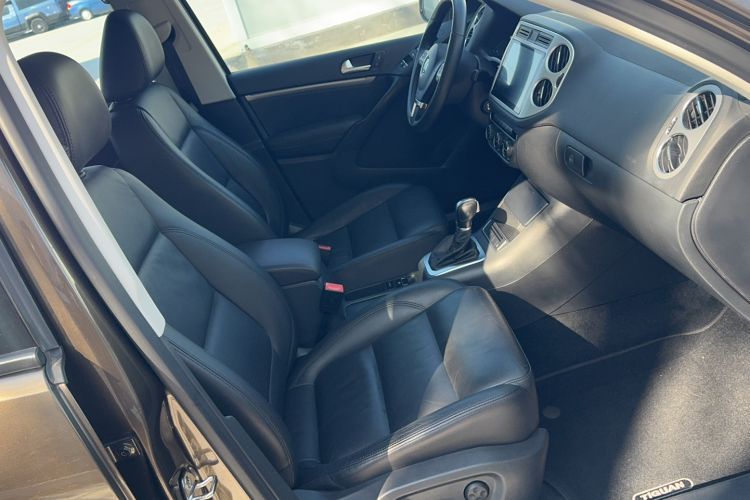 Used Volkswagen Tiguan L 2015 1.8TSI Automatic Two-Wheel Drive Comfort Edition
