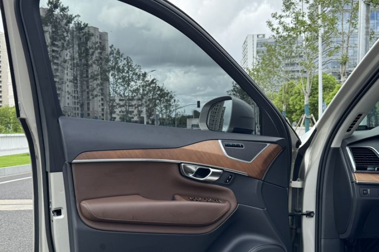 Used Volvo XC90 2019 T6 Zhiyi Edition 7-Seater China V Emission Standard Interior 10