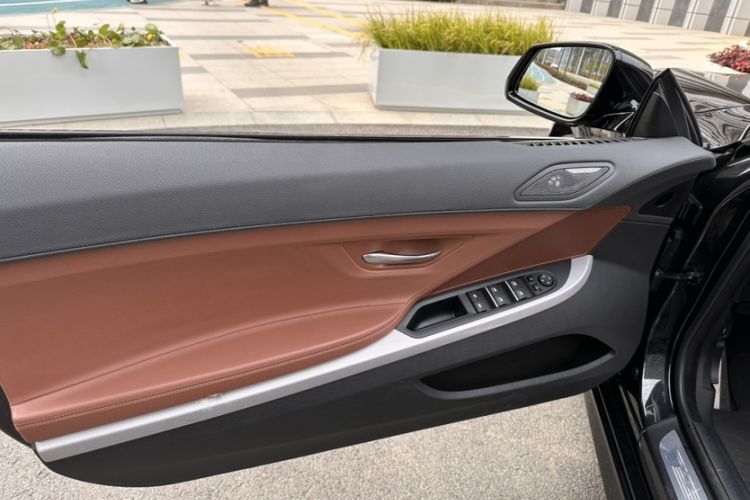 Used BMW 6 Series 2016 640i xDrive Convertible Coupé
