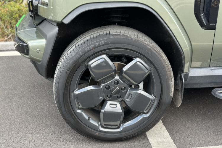 Used iCAR V23 2025 501 Four-Wheel Drive Intelligent Driving Version