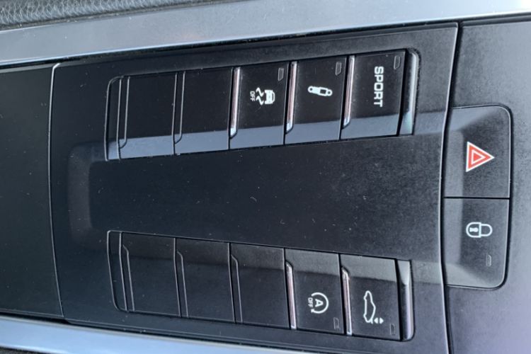 Used Porsche 718 2016 Cayman 2.0T
