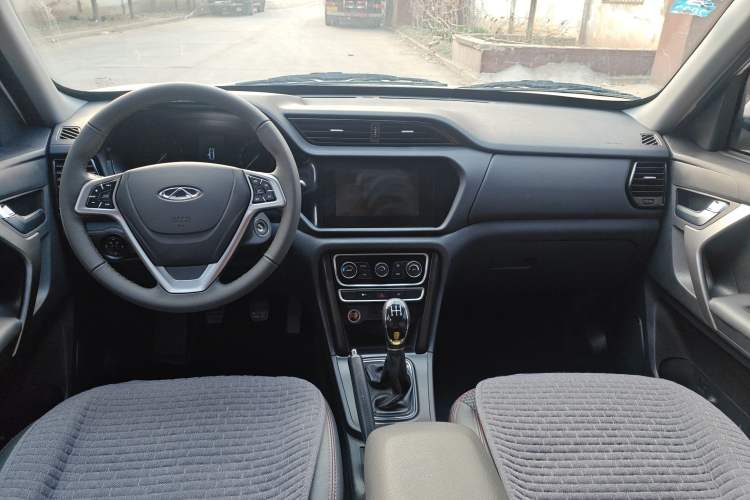 Used Chery Tiggo 3 2016 1.6L Manual ZhiShang Edition