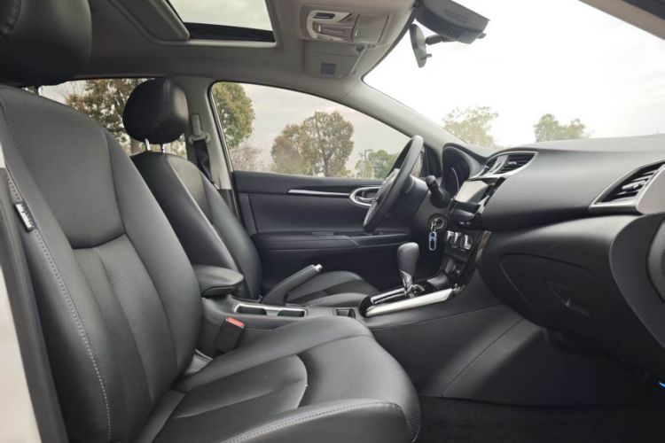 Used Nissan Sylphy 2021 Classic 1.6XL CVT Luxury Edition Interior 3