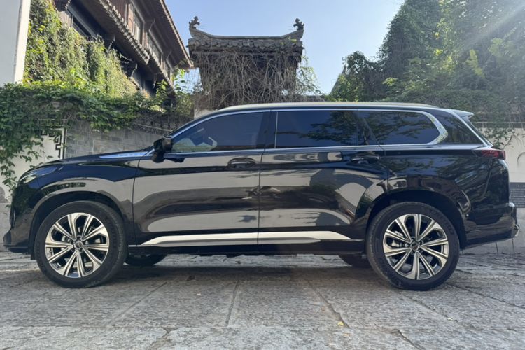 Used EXEED Lanyue 2025 400T Four-Wheel Drive Star Prestige Edition 6 Seats
