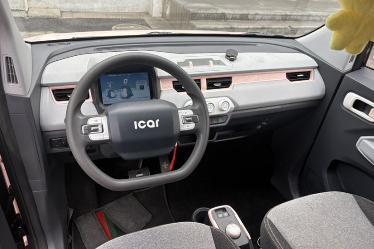 Used Chery QQ Ice Cream 2022 120km Conical Shape Lithium Iron Phosphate
