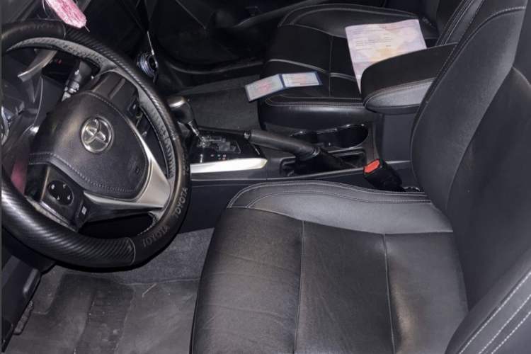 Used Toyota Corolla 2014 1.6L CVT GL-i Leather Edition
