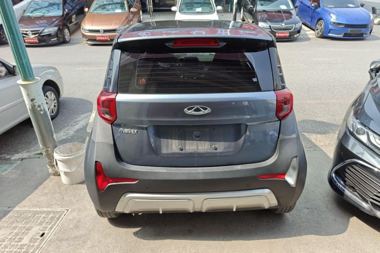 Used Chery New Energy Little Ant 2022 Revised Version Sweet Pink Edition Half-Sugar Version Lithium Iron Phosphate 30.7 kWh 30 kW 301 km
