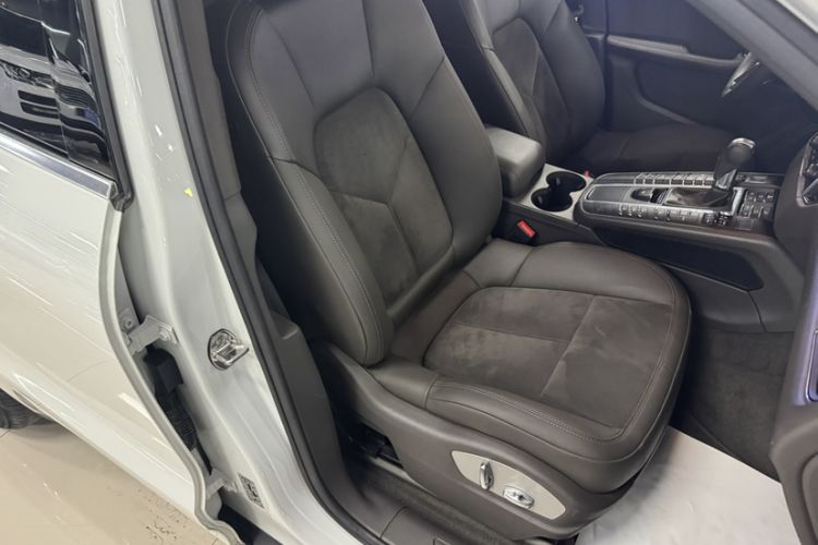 Used Porsche Macan 2017 Macan 2.0T