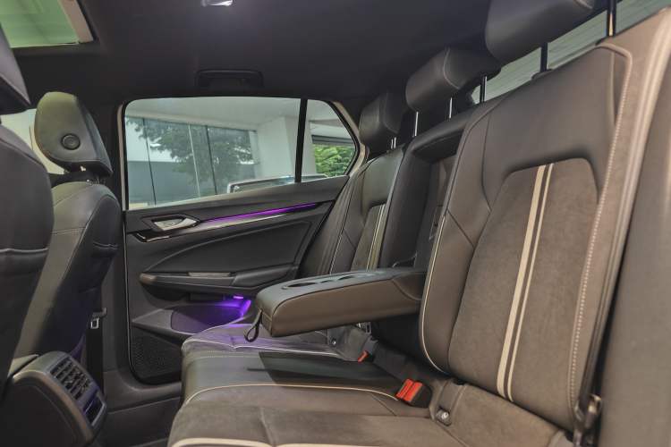 Used Volkswagen Golf 2021 280TSI DSG Pro First Edition Interior 8