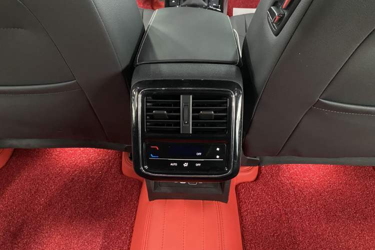 Used Volkswagen Passat 2024 380TSI Dragon Edition Exterior 7