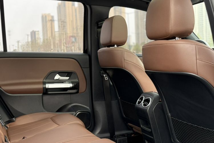 Used Mercedes-Benz GLB 2022 GLB 220 Dynamic Edition Interior 4