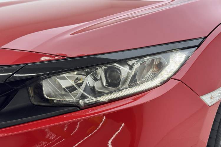 Used Honda Civic 2019 220TURBO CVT Dynamic Edition China VI Exterior 5