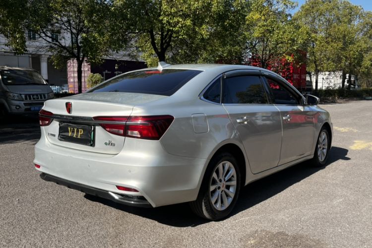 Used Roewe i6 New Energy 2017 45T Hybrid Connect & Smart Enjoyment Edition
