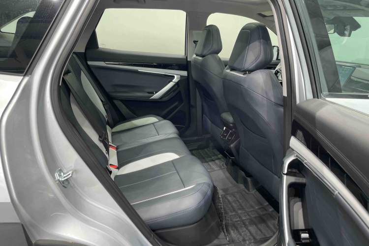 Used Geely Auto FX11 2023 1.5TD DCT Glory Edition
