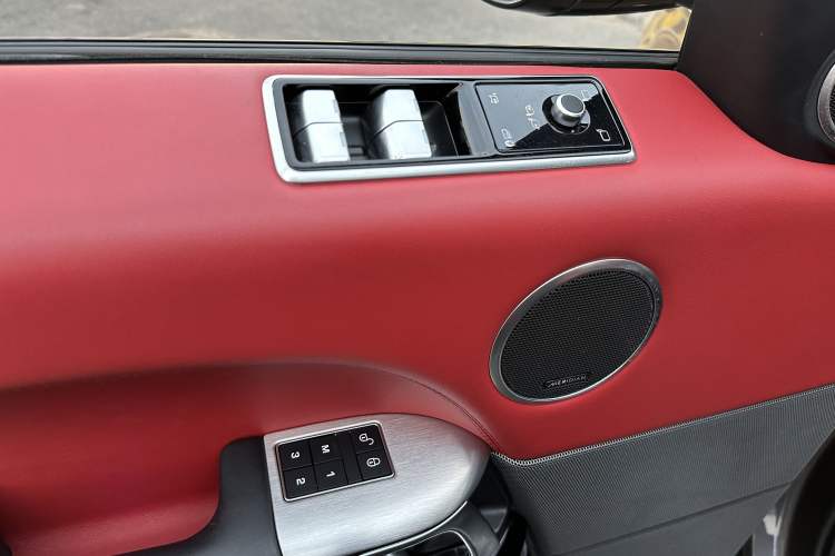 Used Land Rover Range Rover Sport 2020 5.0 SC V8 SVR
