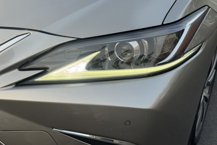 Used Lexus ES 2018 200 Excellence Edition China V Standard