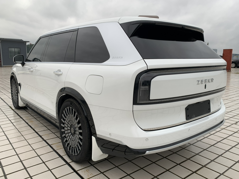 Zeekr 9X 2025 Ultra Edition 70kWh — снимка 13
