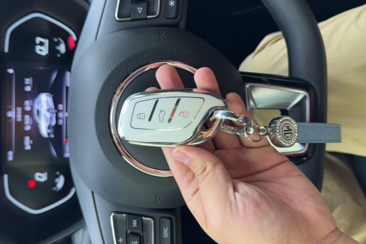 Used MG 5 2021 Revised Version 180 DVVT CVT Youth Luxury Edition