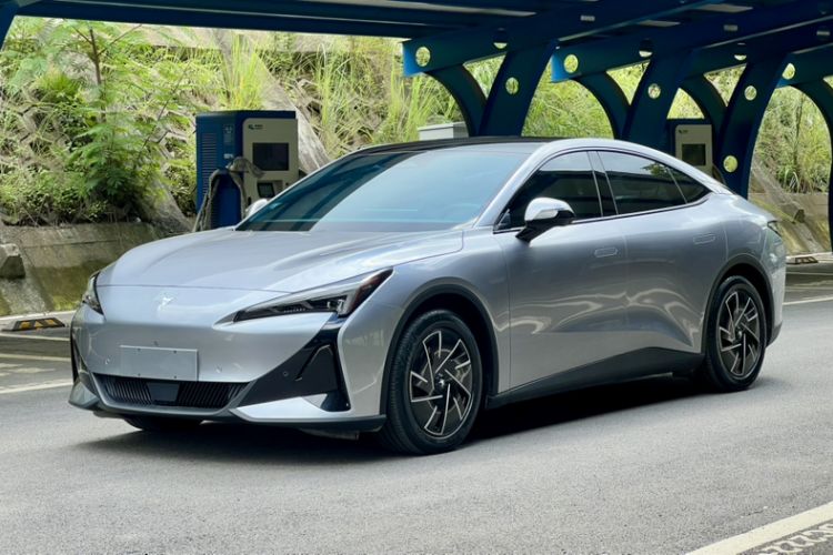 Used ARCFOX Alpha S5 2024 560PRO 185kW