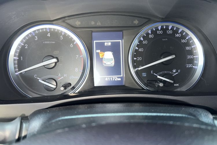 Used Toyota Highlander 2018 2.0T Four-Wheel Drive Knight Edition 7 Seats China VI Standard Odometer Close Up