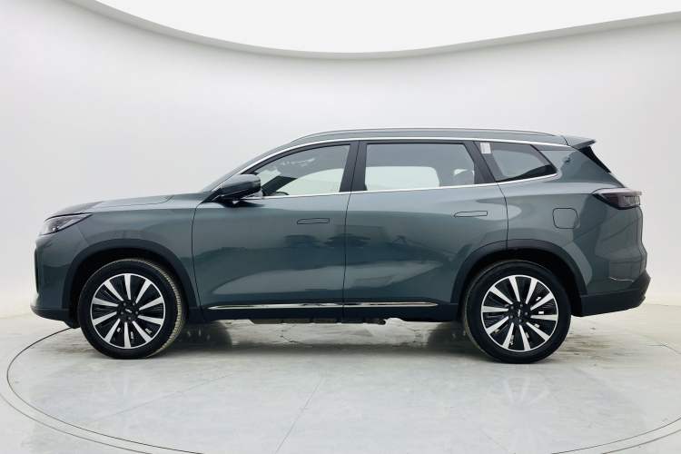 Used Chery Fengyun T8 2025 1.5T 130km Deluxe Version 5 Seats