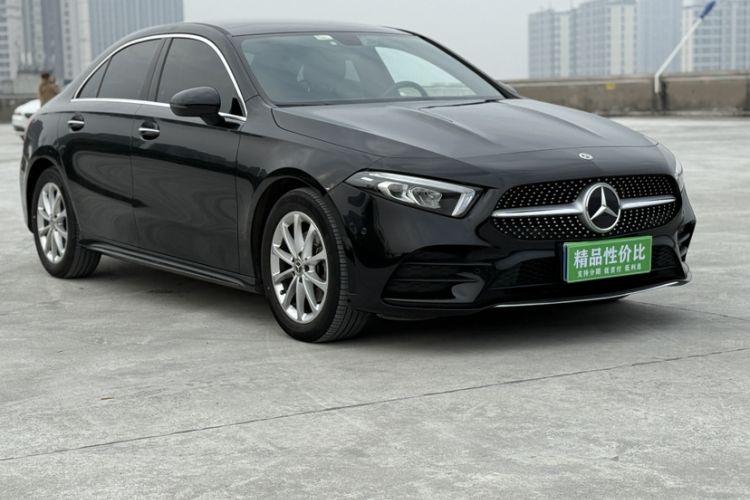 Used Mercedes-Benz A-Class 2022 A 200 L Sport Sedan Fashion Model
