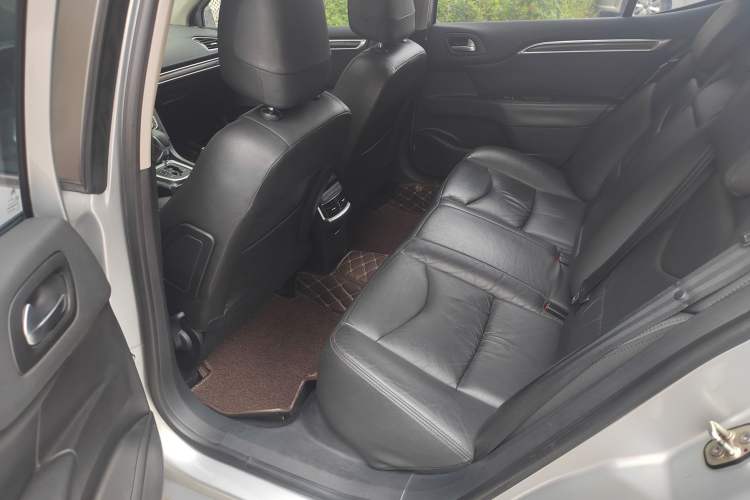 Used Citroen C4L 2013 1.8L Automatic Jingzhi Edition
