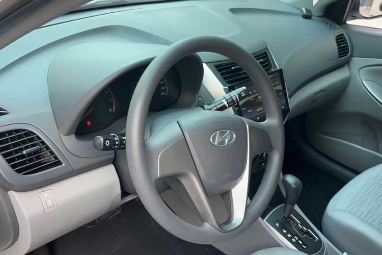 Used Hyundai Verna (older generation) 2016 1.4L Automatic Smart GLS