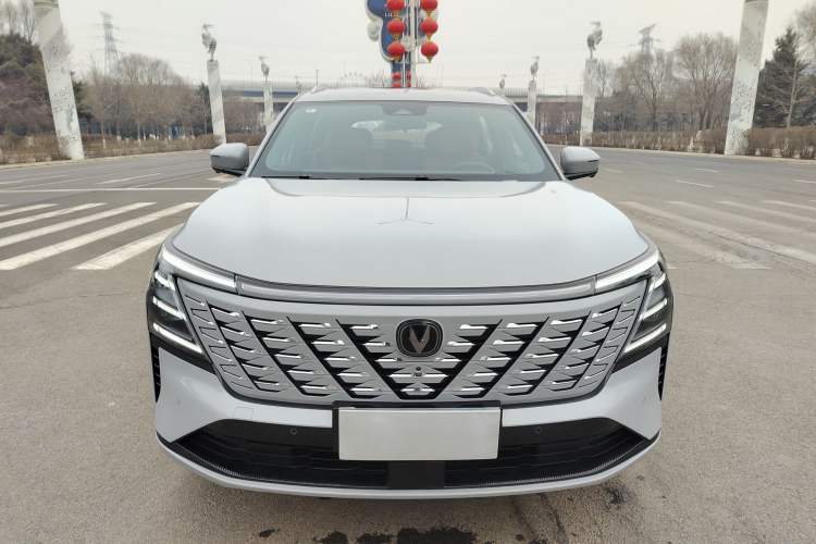 Used Changan CS75 PLUS 2025 4th Generation 1.5T New Blue Whale Smart Flagship Version
