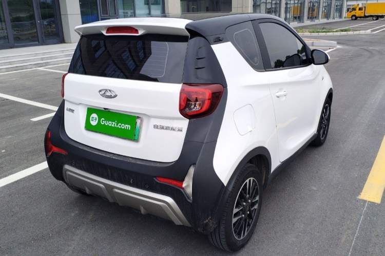 Used Chery New Energy Little Ant 2022 Revised Version Sweet Pink Edition Half-Sugar Version Lithium Iron Phosphate 30.7 kWh 30 kW 301 km