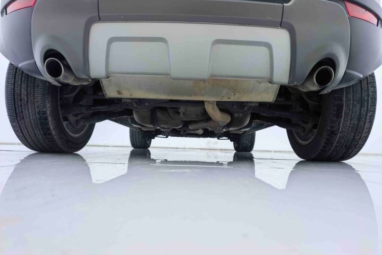 Used Land Rover Range Evoque 2018 240 PS SE Smart Brilliance Edition Exterior 2