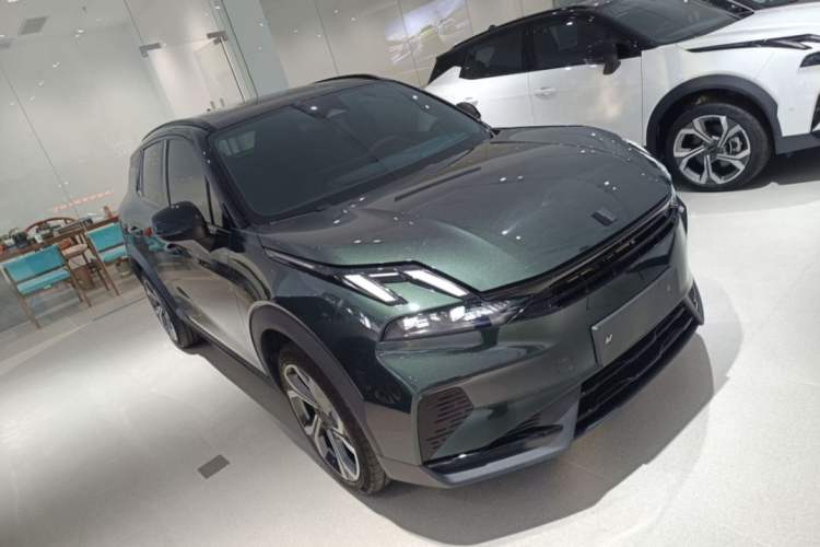 Used Lynk & Co 06 EM-P 2023 EM-P 126 Long-Range Halo Exterior 2