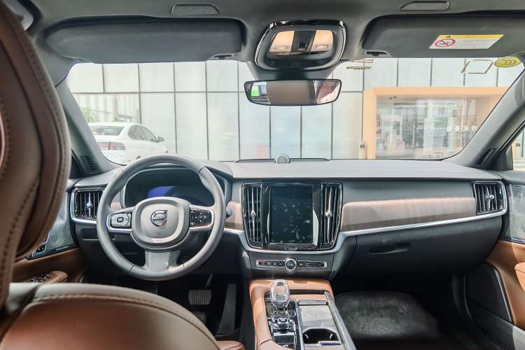 Used Volvo S90 2024 B5 Zhiyi Luxury Edition Interior 9