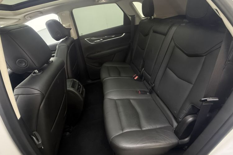 Used Cadillac XT5 2016 25T Luxury Model