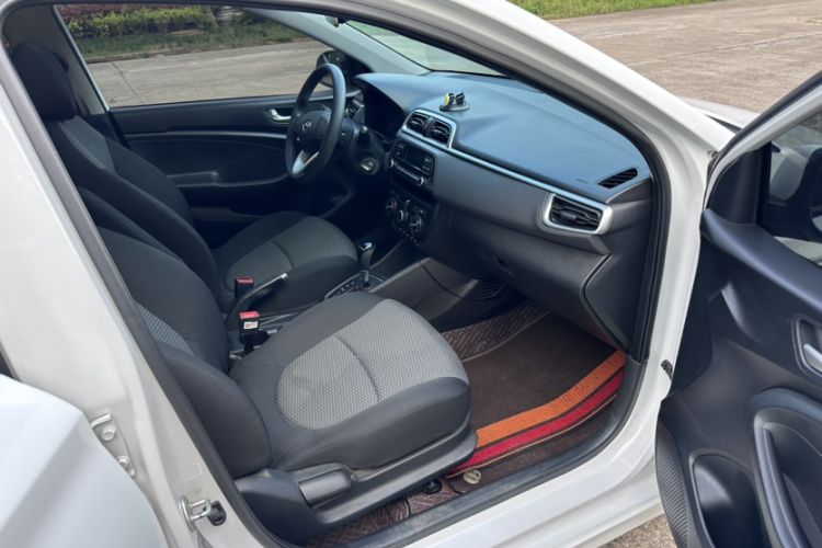 Used Hyundai Verna (older generation) 2017 1.4L Automatic YueXiang Edition China V-standard
