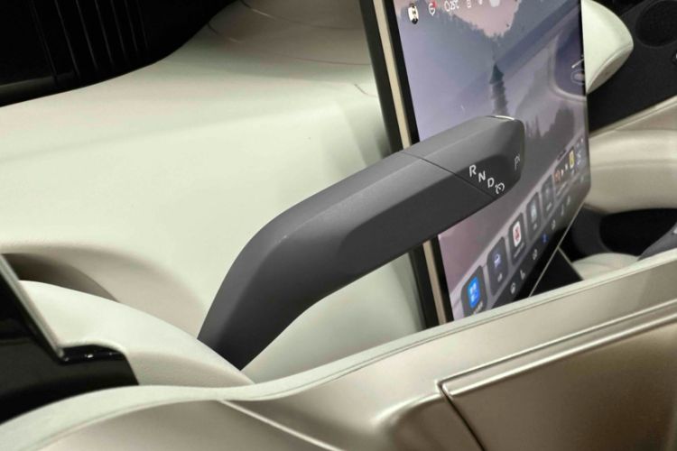 Used Avatr 11 2024 580 Three-Laser Four-Wheel Drive Luxury Edition
