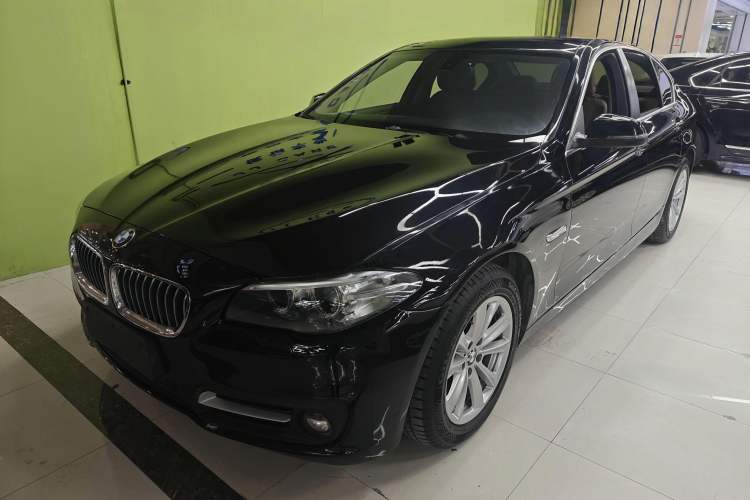 Used BMW 5 Series 2015 520i Elegant Edition