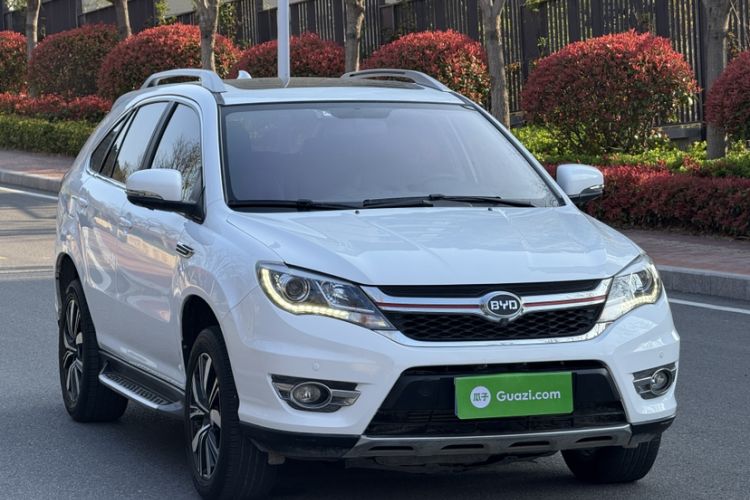 Used BYD S7 2017 2.0T Automatic Prestige Edition Exterior 5