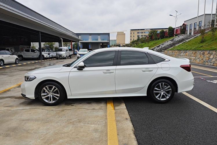 Used Honda Civic 2025 240TURBO CVT Smart & Fun Plus