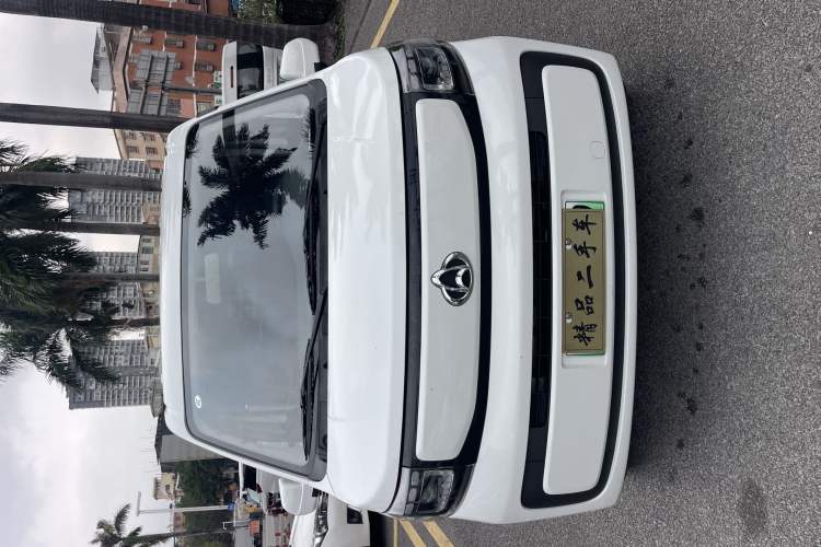 Used CHANGAN KAICHENG Ruixing EM80 2025 Passenger Version Comfort Edition 6-Seater 300 km Dual-Swing Doors Exterior 5
