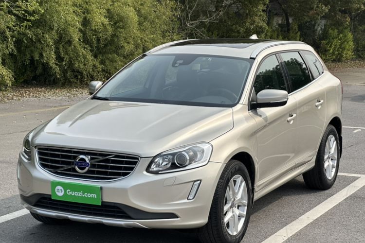 Used Volvo XC60 2017 T5 Smart Upgrade Edition