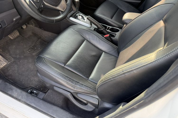 Used Toyota Corolla 2014 1.6L CVT GL-i Leather Edition