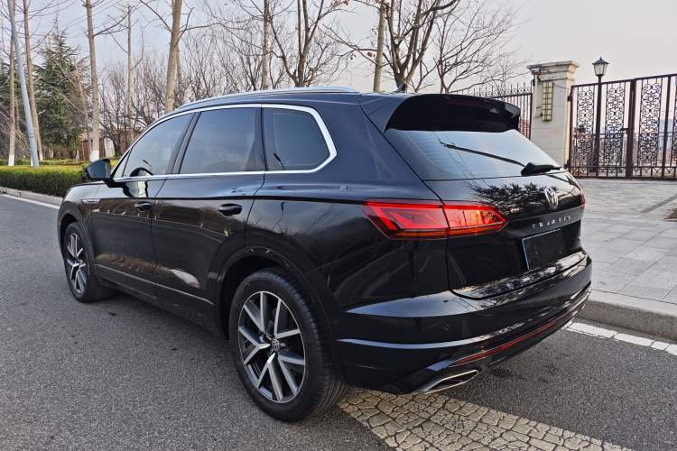 Used Volkswagen Touareg 2020 3.0 TSI Luxury Edition China VI
